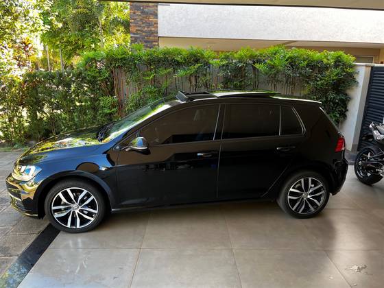 VOLKSWAGEN GOLF 1.0 200 TSI TOTAL FLEX COMFORTLINE TIPTRONIC
